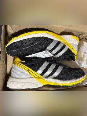 NIB Adidas Adizero Adios OG W Black Silver Yellow | US W 6 / M 5